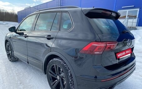 Volkswagen Tiguan II, 2021 год, 3 675 000 рублей, 5 фотография