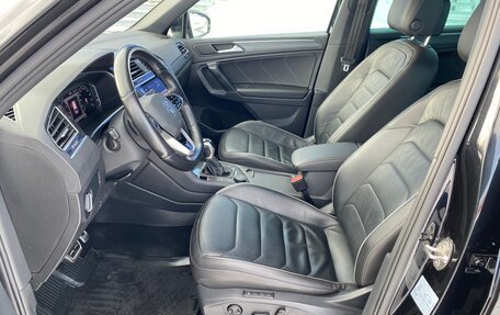 Volkswagen Tiguan II, 2021 год, 3 675 000 рублей, 19 фотография