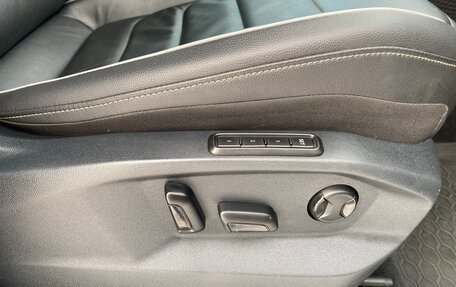 Volkswagen Tiguan II, 2021 год, 3 675 000 рублей, 23 фотография