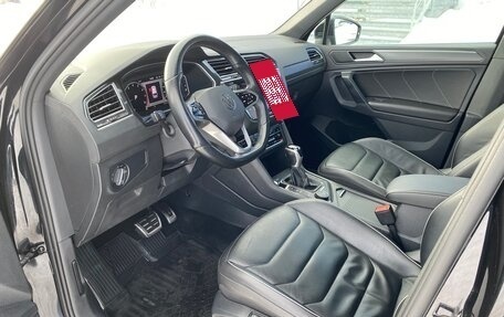 Volkswagen Tiguan II, 2021 год, 3 675 000 рублей, 18 фотография