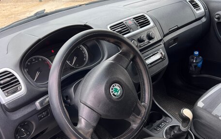 Skoda Fabia II, 2008 год, 480 000 рублей, 20 фотография