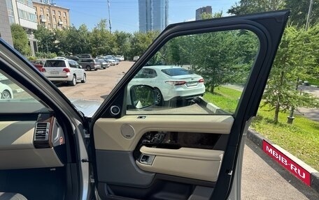 Land Rover Range Rover IV рестайлинг, 2018 год, 7 099 000 рублей, 15 фотография