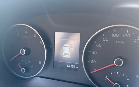 KIA Rio IV, 2020 год, 1 555 000 рублей, 9 фотография