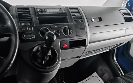 Volkswagen Transporter T5 рестайлинг, 2008 год, 1 055 000 рублей, 8 фотография