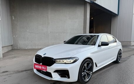 BMW 5 серия, 2021 год, 5 290 000 рублей, 2 фотография