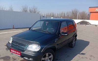 Chevrolet Niva I рестайлинг, 2005 год, 385 000 рублей, 1 фотография