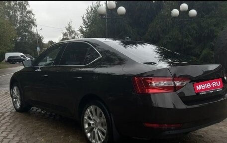 Skoda Superb III рестайлинг, 2021 год, 3 199 000 рублей, 5 фотография