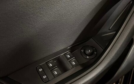 Skoda Superb III рестайлинг, 2021 год, 3 199 000 рублей, 14 фотография