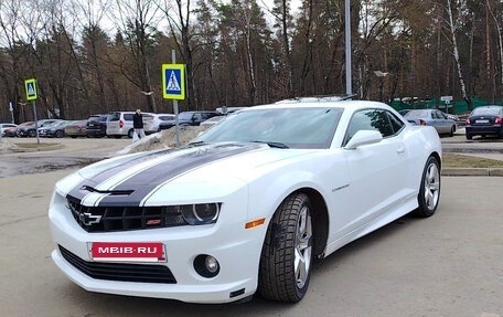 Chevrolet Camaro IV, 2010 год, 2 800 000 рублей, 6 фотография