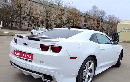 Chevrolet Camaro IV, 2010 год, 2 800 000 рублей, 4 фотография