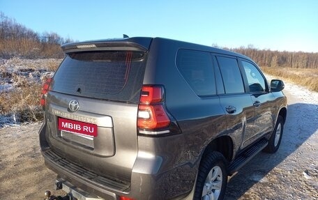 Toyota Land Cruiser Prado 150 рестайлинг 2, 2020 год, 4 200 000 рублей, 3 фотография