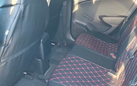 Hyundai Solaris II рестайлинг, 2015 год, 645 000 рублей, 8 фотография