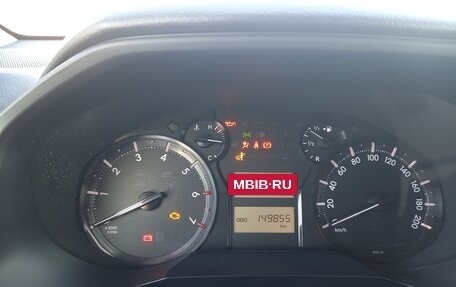 Toyota Land Cruiser Prado 150 рестайлинг 2, 2020 год, 4 200 000 рублей, 8 фотография