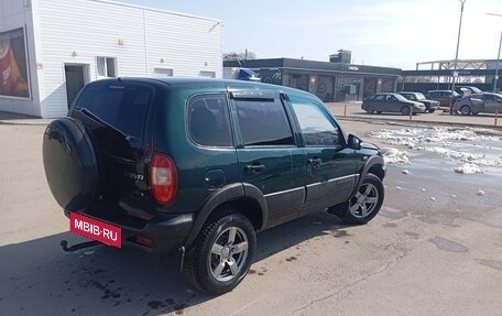 Chevrolet Niva I рестайлинг, 2005 год, 385 000 рублей, 6 фотография
