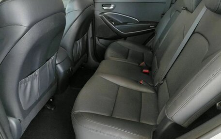 Hyundai Santa Fe III рестайлинг, 2017 год, 2 320 000 рублей, 18 фотография