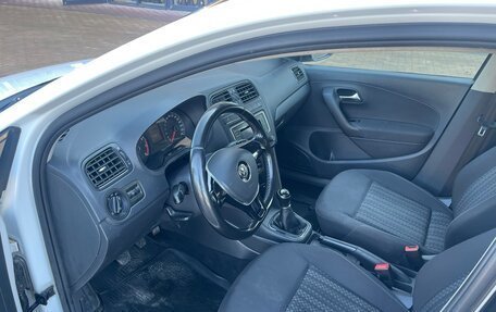 Volkswagen Polo VI (EU Market), 2018 год, 820 000 рублей, 4 фотография