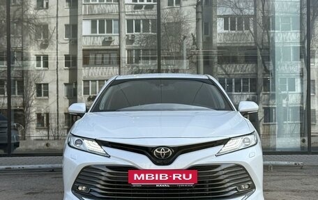 Toyota Camry, 2018 год, 2 900 000 рублей, 2 фотография