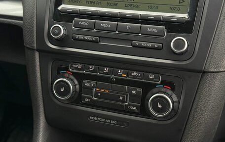 Volkswagen Golf VI, 2009 год, 929 000 рублей, 24 фотография