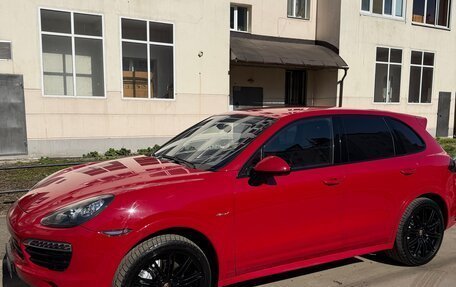 Porsche Cayenne III, 2013 год, 3 750 000 рублей, 2 фотография