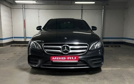 Mercedes-Benz E-Класс, 2019 год, 4 100 000 рублей, 2 фотография