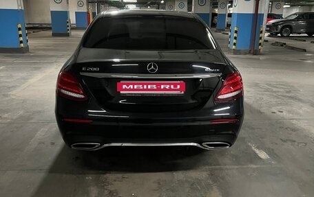 Mercedes-Benz E-Класс, 2019 год, 4 100 000 рублей, 4 фотография