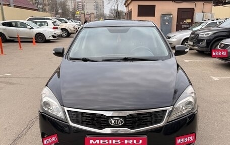 KIA cee'd I рестайлинг, 2010 год, 640 000 рублей, 2 фотография