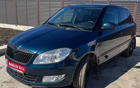 Skoda Fabia II, 2011 год, 880 000 рублей, 4 фотография