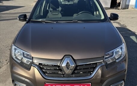 Renault Logan II, 2019 год, 1 100 000 рублей, 9 фотография