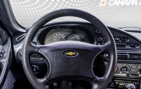 Chevrolet Niva I рестайлинг, 2005 год, 240 000 рублей, 11 фотография