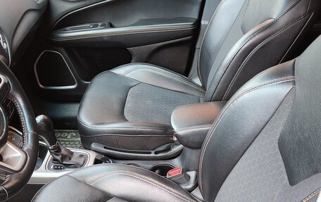 Jeep Compass II, 2018 год, 2 100 000 рублей, 6 фотография