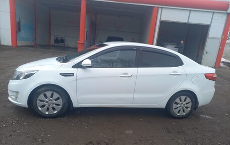 KIA Rio III рестайлинг, 2013 год, 900 000 рублей, 8 фотография