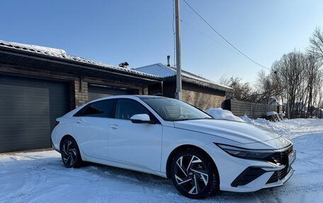 Hyundai Elantra, 2023 год, 2 280 000 рублей, 2 фотография