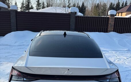 Hyundai Elantra, 2023 год, 2 280 000 рублей, 4 фотография