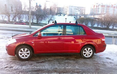 Nissan Tiida, 2010 год, 720 000 рублей, 2 фотография