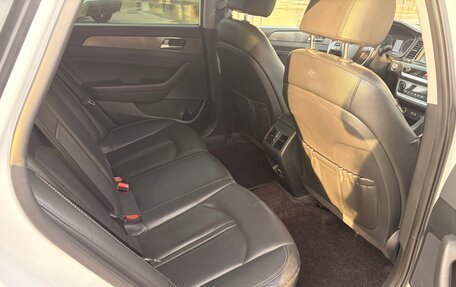 Hyundai Sonata VII, 2019 год, 1 600 000 рублей, 13 фотография