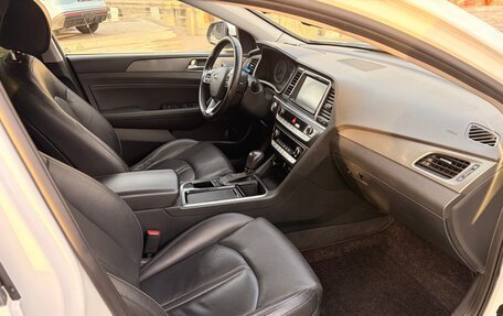 Hyundai Sonata VII, 2019 год, 1 600 000 рублей, 11 фотография