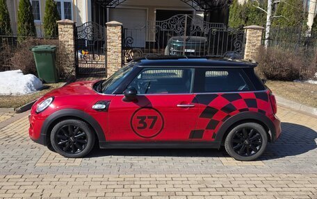 MINI Hatch, 2017 год, 2 250 000 рублей, 3 фотография