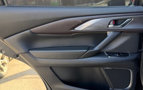 Mazda CX-9 II, 2017 год, 2 950 000 рублей, 26 фотография