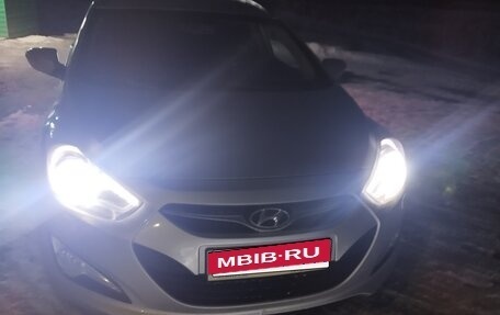 Hyundai i40 I рестайлинг, 2013 год, 830 000 рублей, 2 фотография