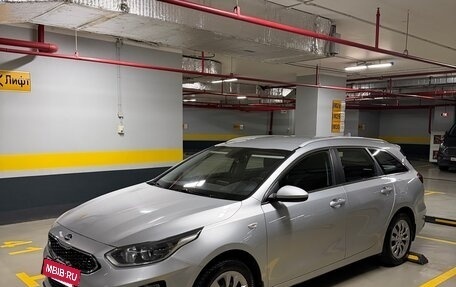 KIA cee'd III, 2019 год, 1 800 000 рублей, 2 фотография