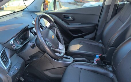 Chevrolet Trax, 2020 год, 1 400 000 рублей, 8 фотография