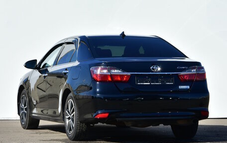 Toyota Camry, 2018 год, 2 099 000 рублей, 3 фотография