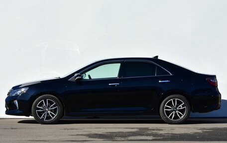 Toyota Camry, 2018 год, 2 099 000 рублей, 2 фотография