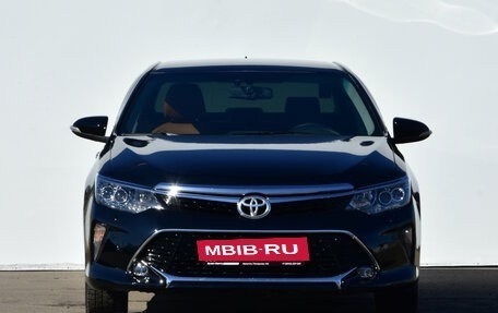 Toyota Camry, 2018 год, 2 099 000 рублей, 8 фотография