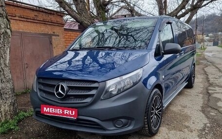 Mercedes-Benz Vito, 2018 год, 3 200 000 рублей, 2 фотография