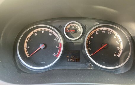 Opel Corsa D, 2014 год, 750 000 рублей, 15 фотография