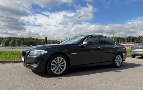 BMW 5 серия, 2012 год, 2 220 000 рублей, 3 фотография