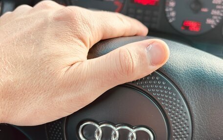 Audi S8, 1998 год, 1 850 000 рублей, 22 фотография