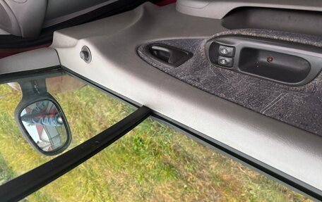 Renault Scenic III, 2001 год, 200 000 рублей, 9 фотография