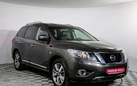 Nissan Pathfinder, 2015 год, 1 999 000 рублей, 3 фотография